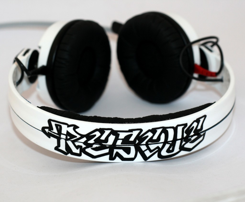 Custom graffiti headphones by custom cans